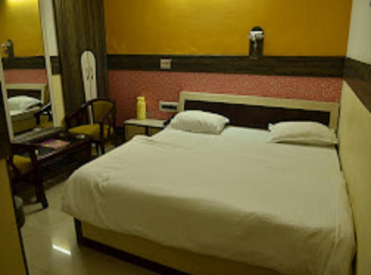 Hotel Mansarovar Rajasthan Jalor Buitenkant foto