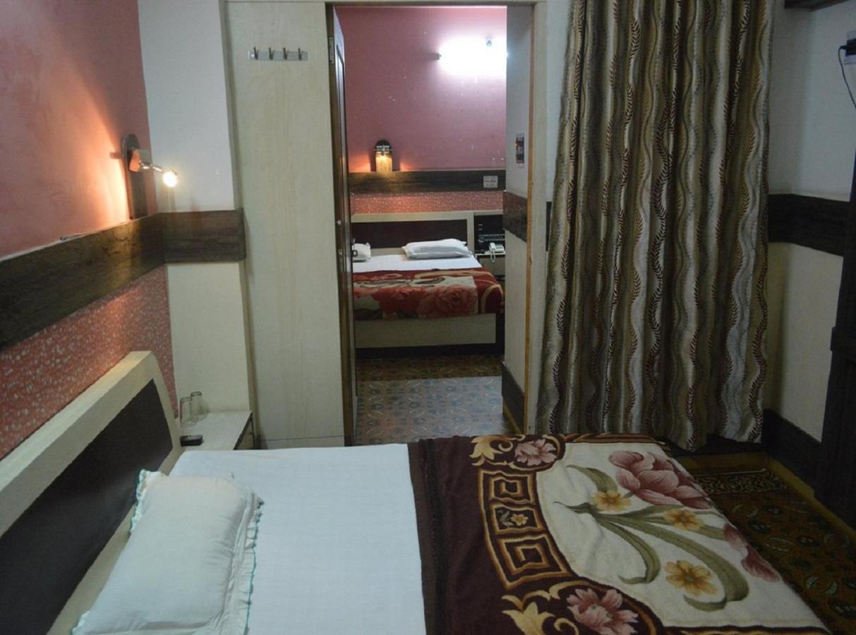 Hotel Mansarovar Rajasthan Jalor Buitenkant foto